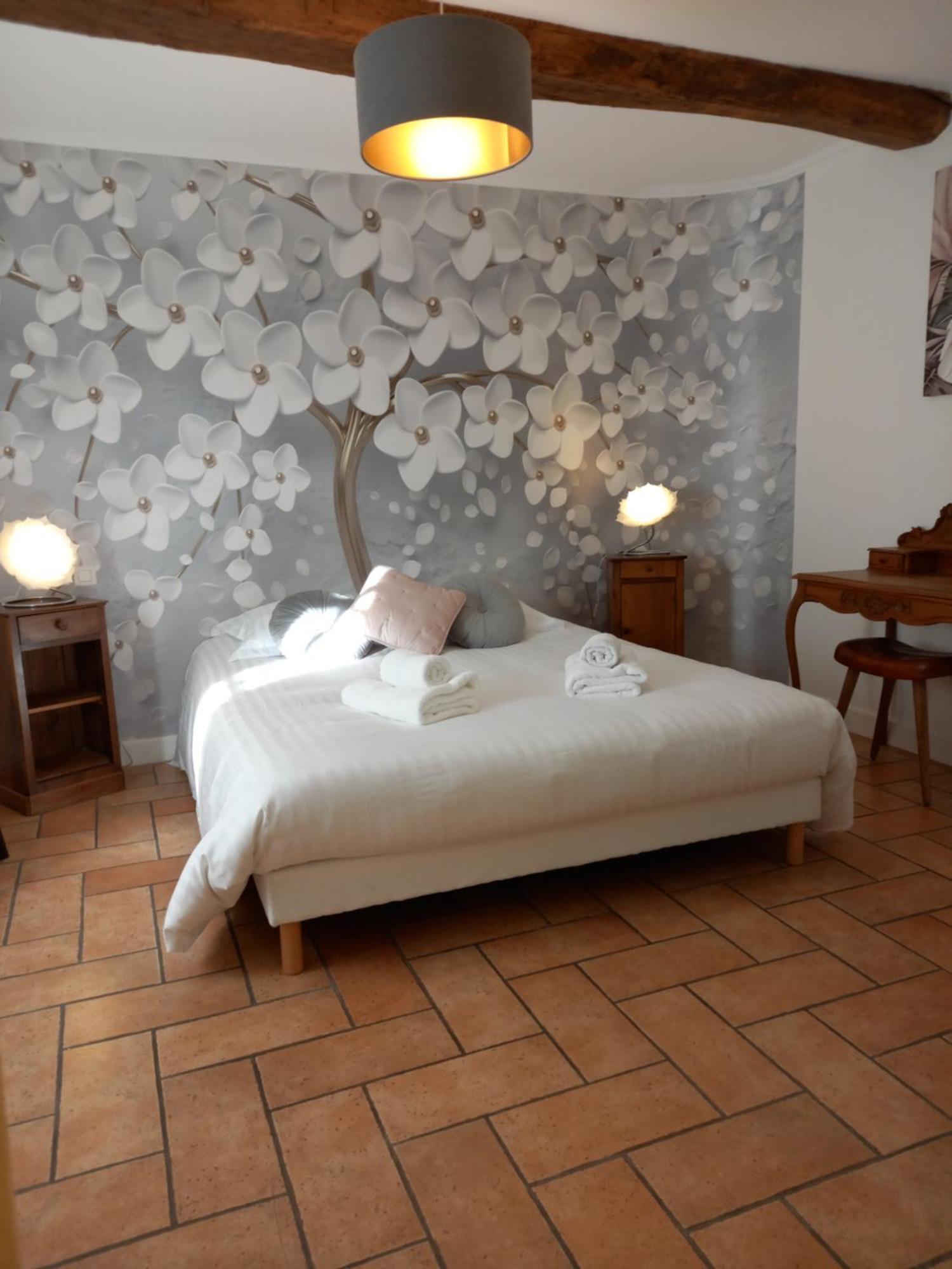 Nolay  Hotel De La Halle מראה חיצוני תמונה